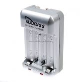 Maxuss 4 x Carregador AA / AAA Ni-MH